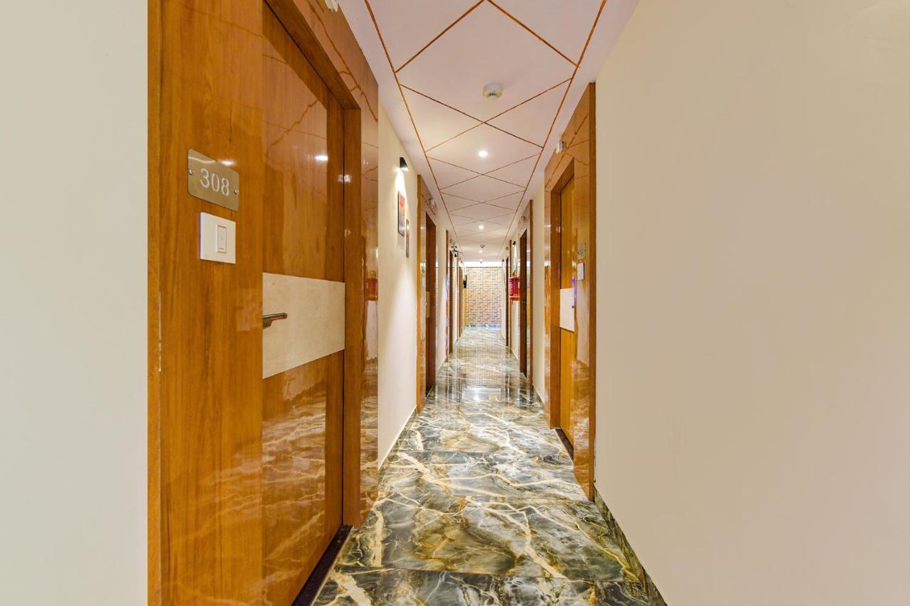 Fabhotel New York Watuwa 外观 照片